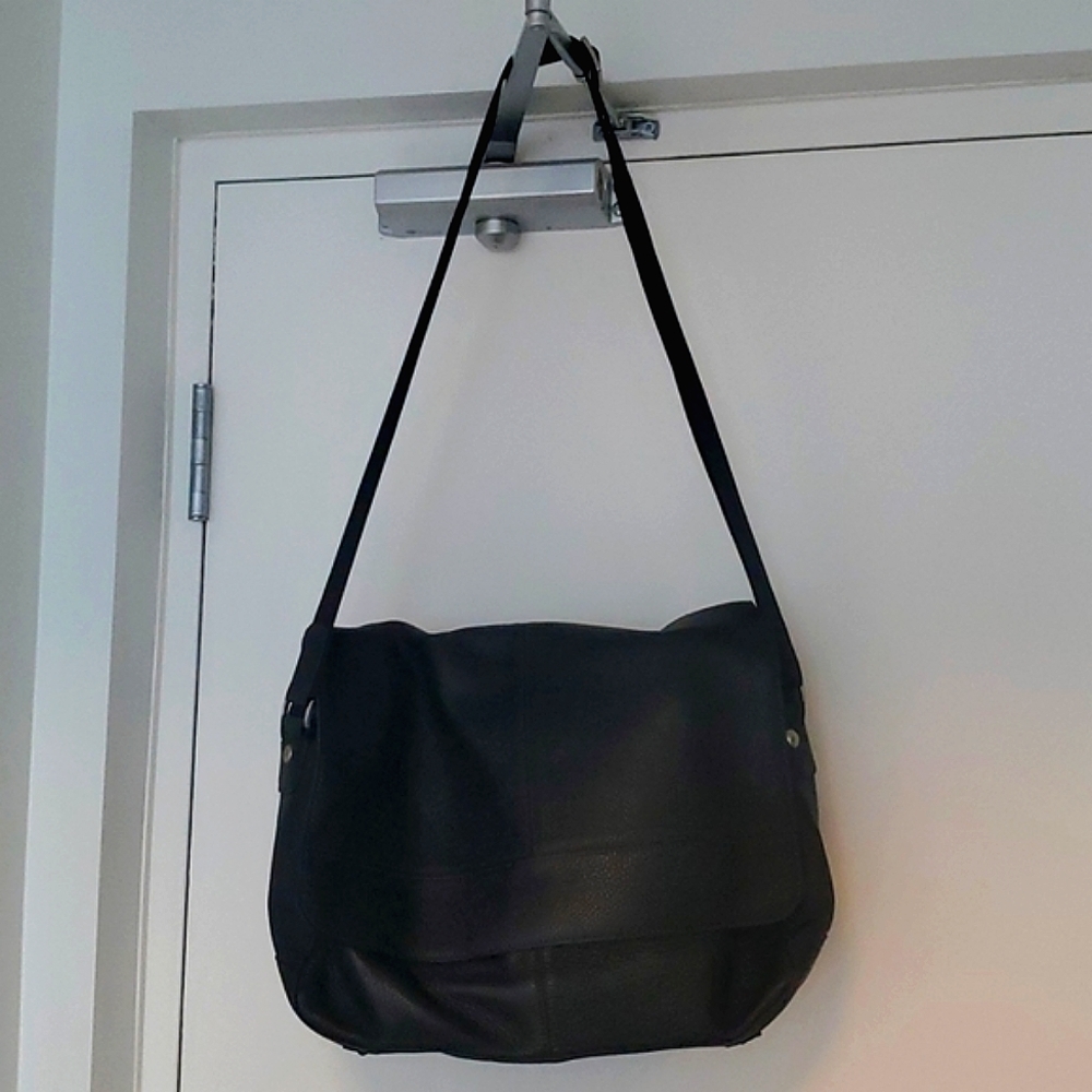 NWOT Bosca messenger bag, black - Picture 4 of 15